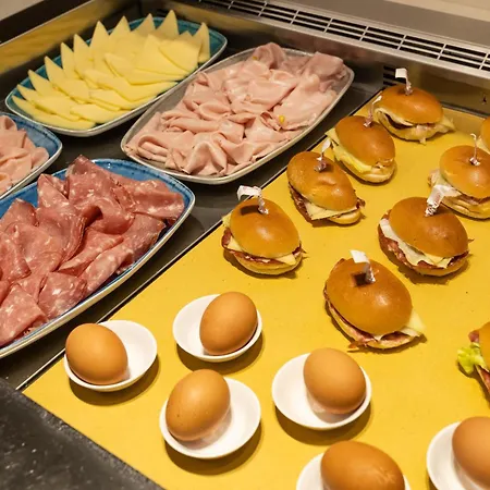 Columbia Hotel Marina Romea