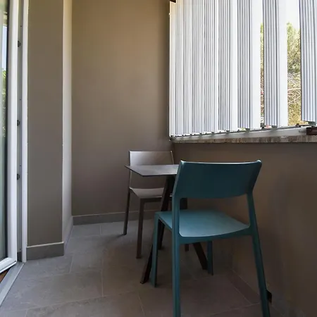 Columbia 3* Marina Romea