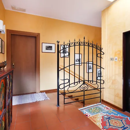 Columbia マリーナ・ロメア