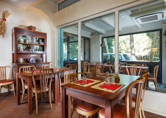 Hotel Columbia Marina Romea