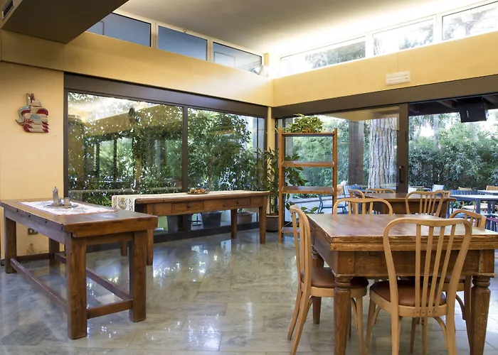 Columbia Marina Romea