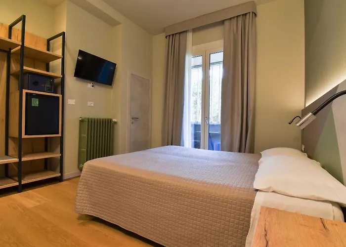 Ξενοδοχείο Columbia 3*