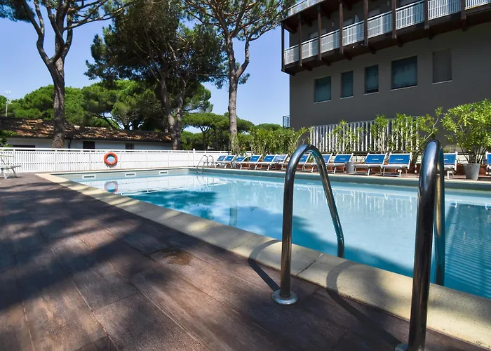 Columbia Hotel Marina Romea